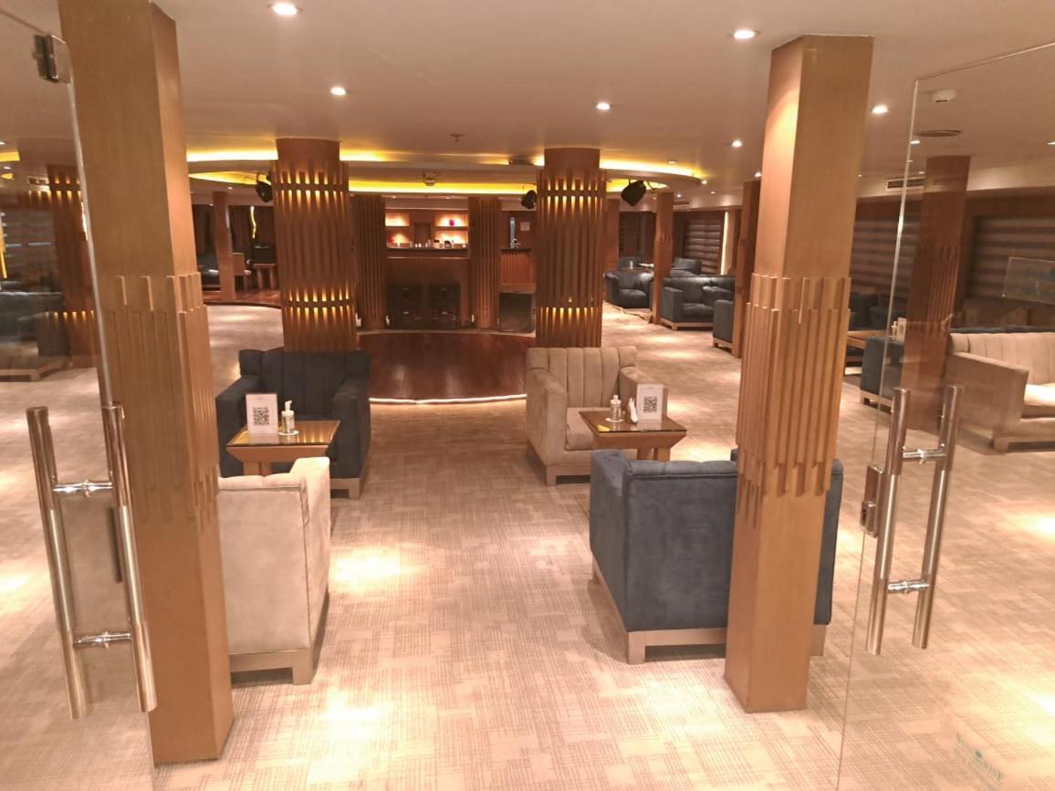 Hotel Five Star Nile Cruise From Aswan To Luxor Extérieur photo