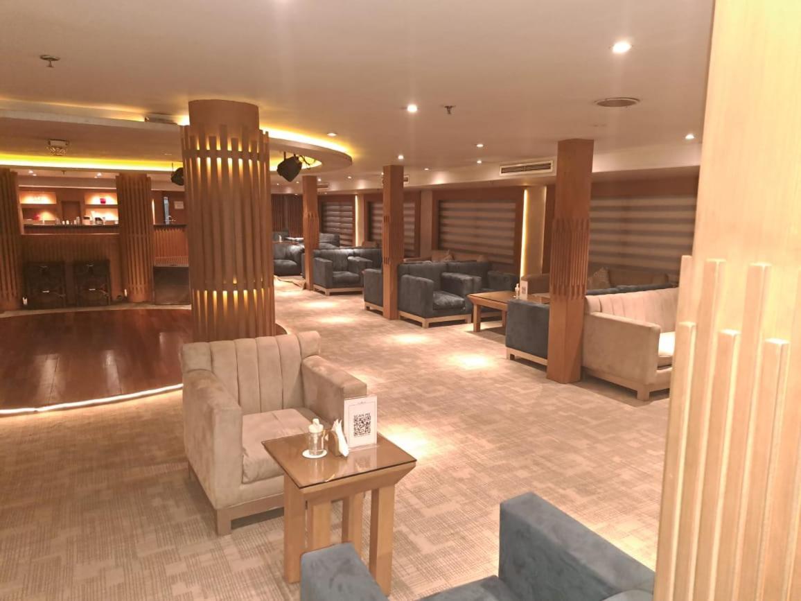 Hotel Five Star Nile Cruise From Aswan To Luxor Extérieur photo